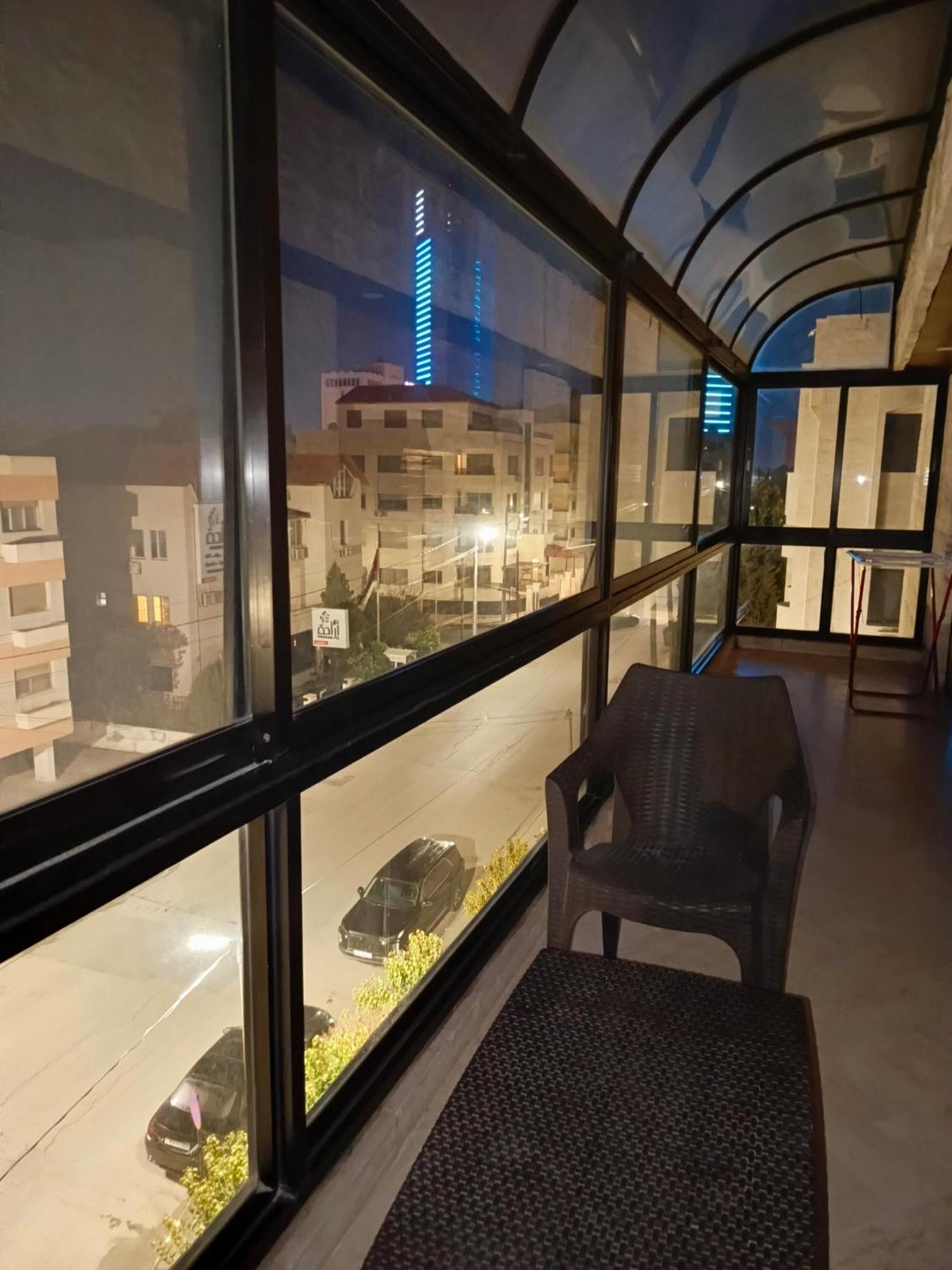 Nice Furnished Apartment Amman Exteriör bild